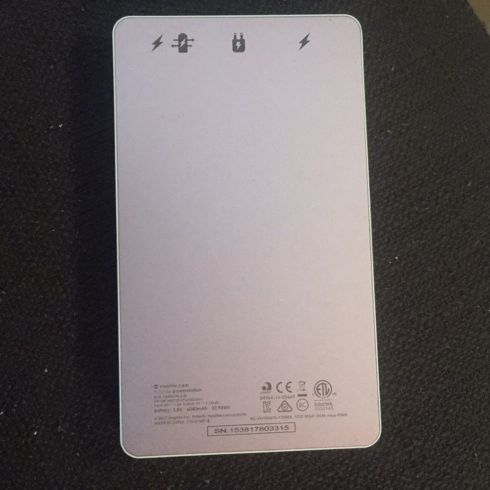 Mophie Powerstation 6000 mAh Portable Charger